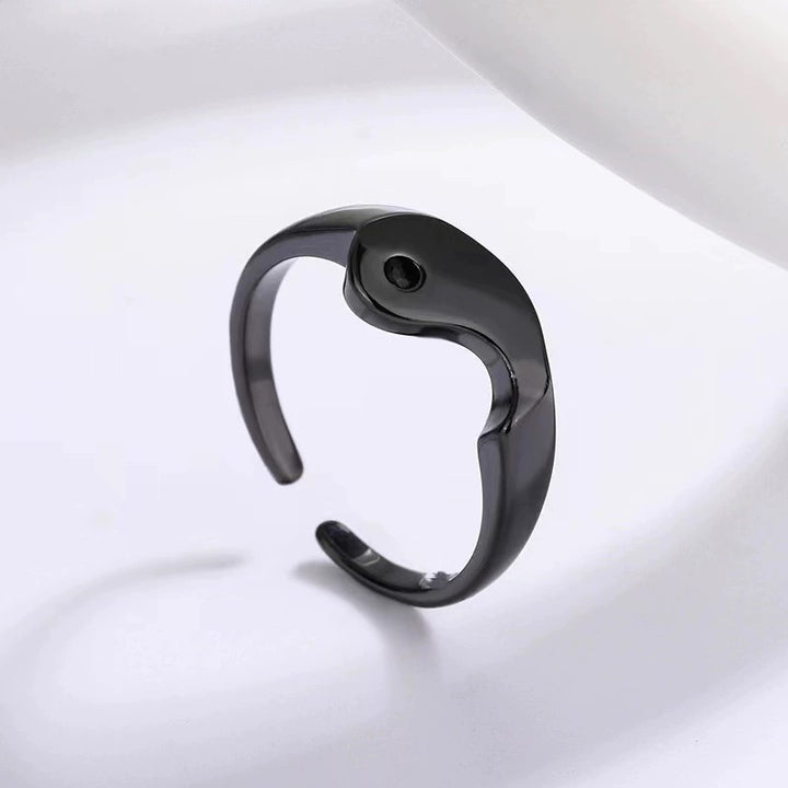 Yin Yang ring